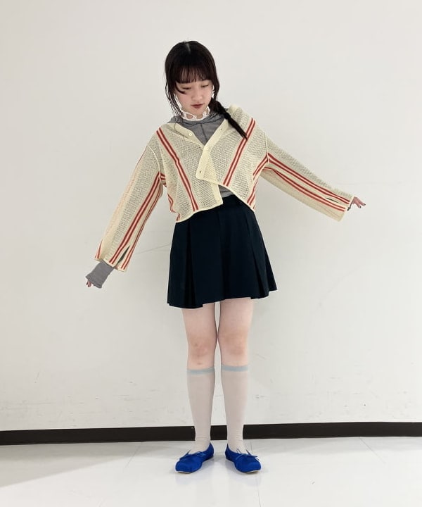 晶さんの「BEAMS WOMEN｜【別注】Anniel / サテン バレエ シューズ」を使ったコーディネート