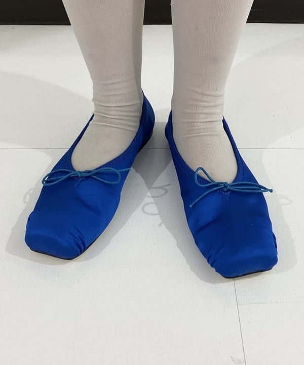 晶さんの「BEAMS WOMEN｜【別注】Anniel / サテン バレエ シューズ」を使ったコーディネート