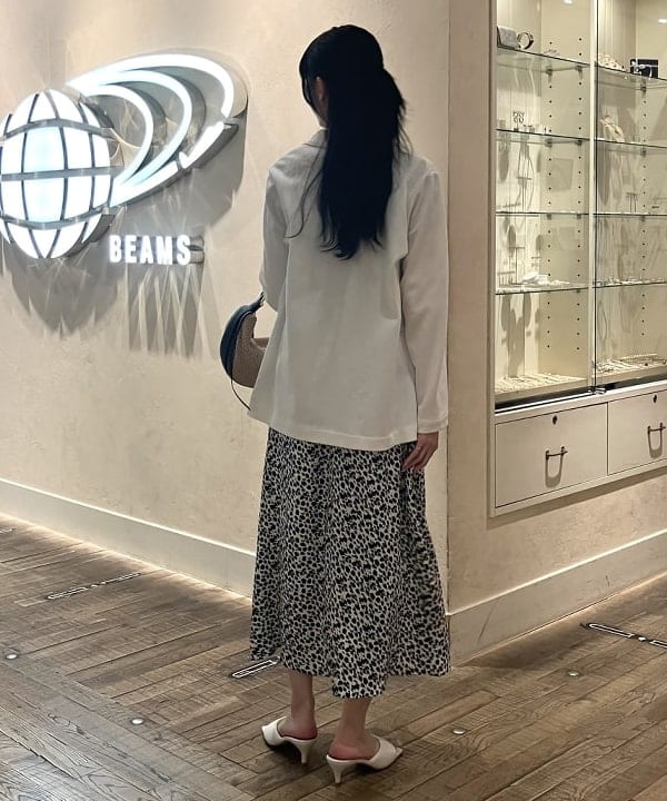 nodokaさんの「BEAMS WOMEN｜フォレスト Vネック フレアワンピース」を使ったコーディネート