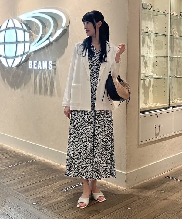 nodokaさんの「BEAMS WOMEN｜フォレスト Vネック フレアワンピース」を使ったコーディネート