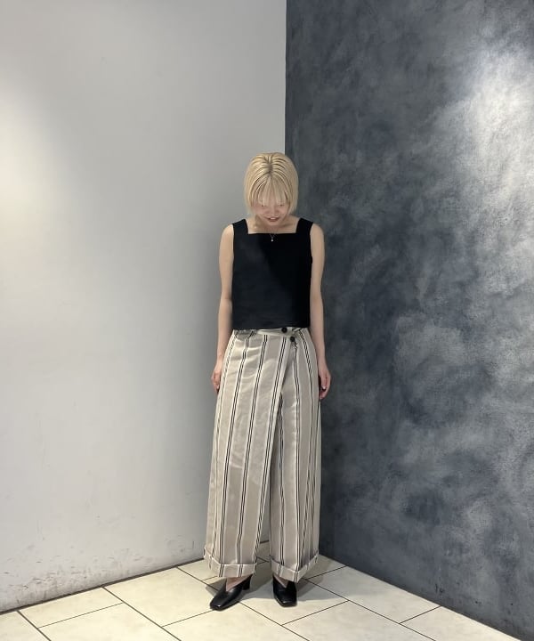 菜月さんの「BEAMS WOMEN｜レザーミュール .M」を使ったコーディネート