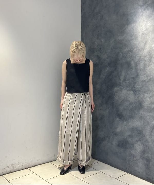 菜月さんの「BEAMS WOMEN｜レザーミュール .M」を使ったコーディネート