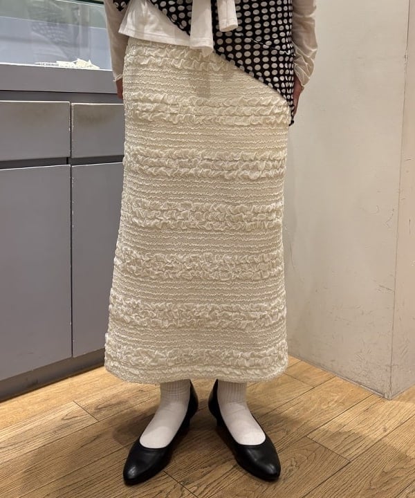 山本 里南さんの「BEAMS WOMEN｜フロント リボン ノースリーブ トップス」を使ったコーディネート