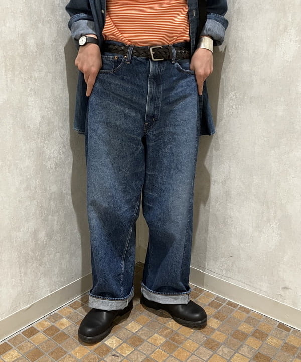 土田 達也さんの「BEAMS WOMEN｜【別注】orSlow / ワイド フィット デニム パンツ」を使ったコーディネート