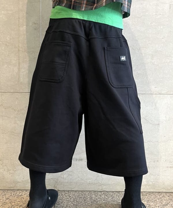 菊田 悠さんの「BEAMS WOMEN｜チェック ショート シャツ」を使ったコーディネート