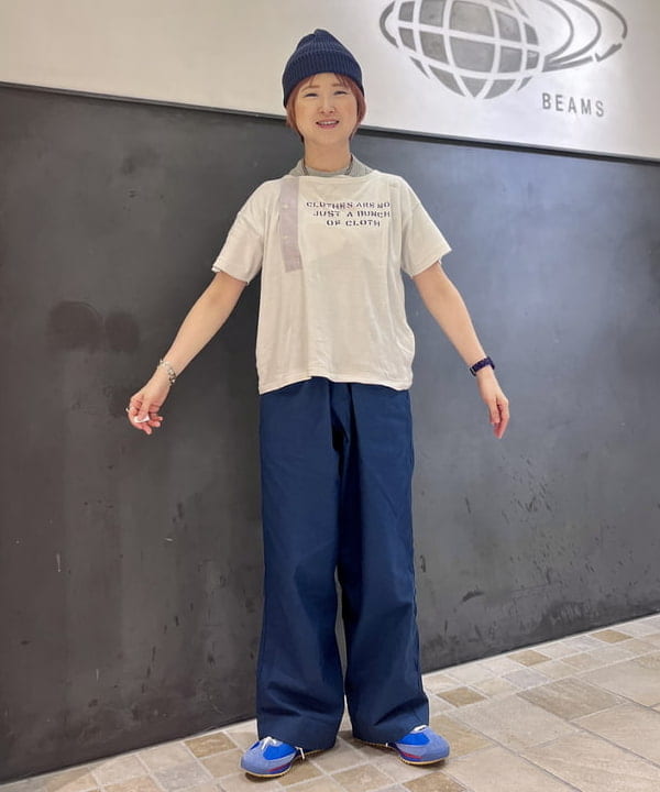 木村 梨香さんの「BEAMS WOMEN｜ロゴ ヘンリーネック ショートスリーブ」を使ったコーディネート