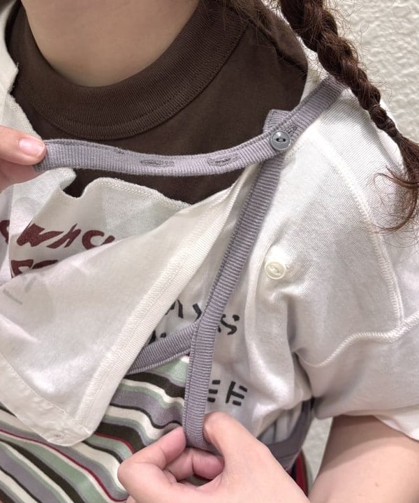 かわい みづきさんの「ロゴ ヘンリーネック ショートスリーブ」を使ったコーディネート