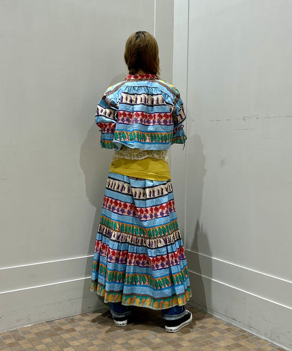 小原 もこさんの「BEAMS WOMEN｜セミノール プリント ショートスリーブ」を使ったコーディネート