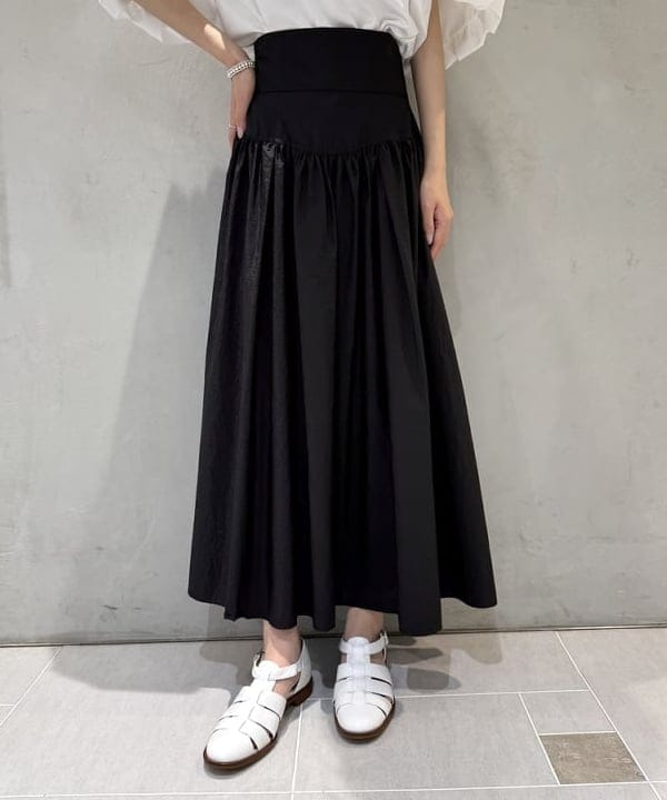 ヒライさんの「BEAMS WOMEN｜コンビネーション バルーンスリーブ プルオーバー」を使ったコーディネート