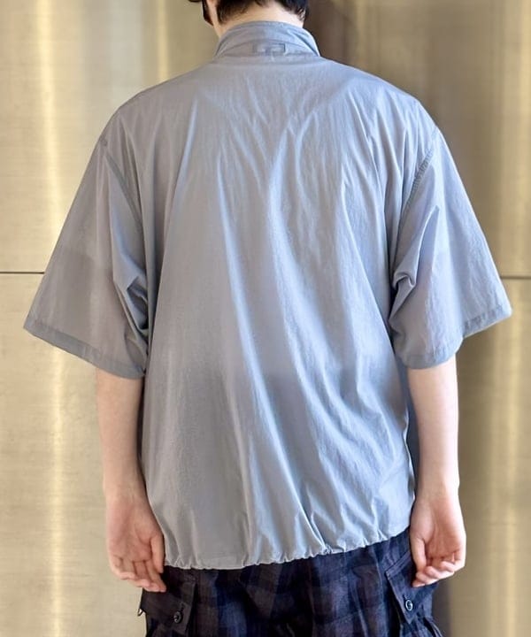 うえきんぐさんの「撥水 テックシャツ」を使ったコーディネート