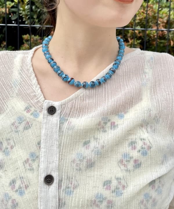 カタヤマ アヤさんの「BEAMS WOMEN｜オーバーダイ デニム パンツ」を使ったコーディネート