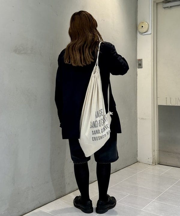 ナツハさんの「BEAMS WOMEN｜maturely / アムンゼン ラッフル ブラウス」を使ったコーディネート