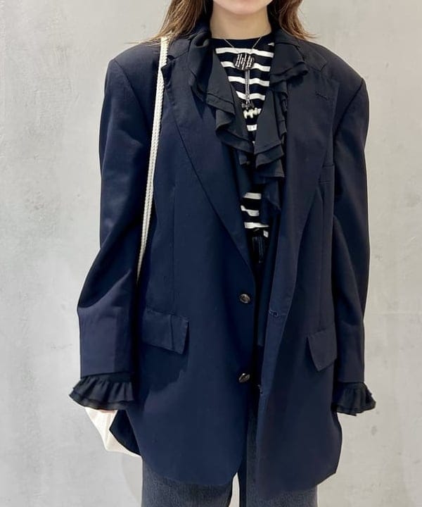 ナツハさんの「BEAMS WOMEN｜maturely / アムンゼン ラッフル ブラウス」を使ったコーディネート