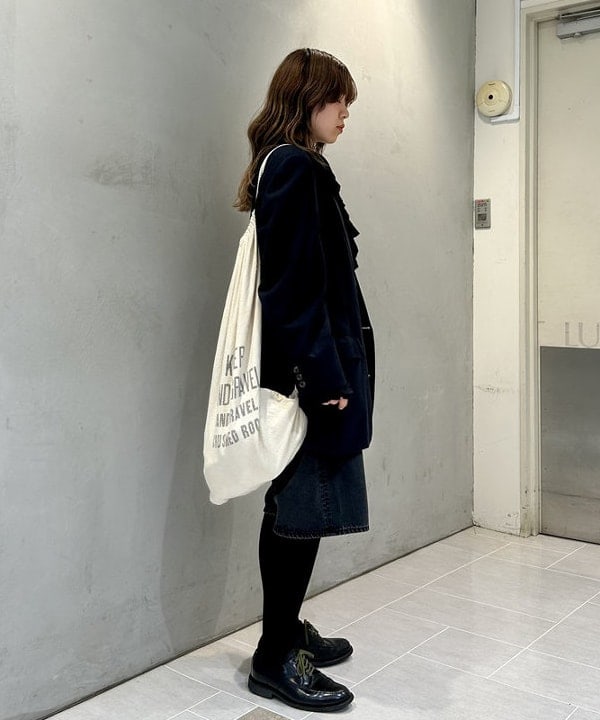 ナツハさんの「BEAMS WOMEN｜maturely / アムンゼン ラッフル ブラウス」を使ったコーディネート