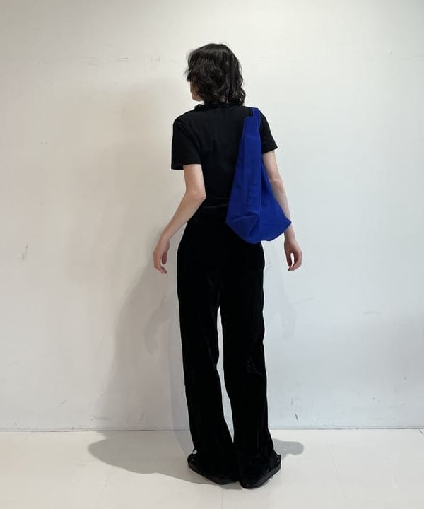 神坂 莉子さんの「BEAMS WOMEN｜AK+1 / ニット トートバッグ」を使ったコーディネート