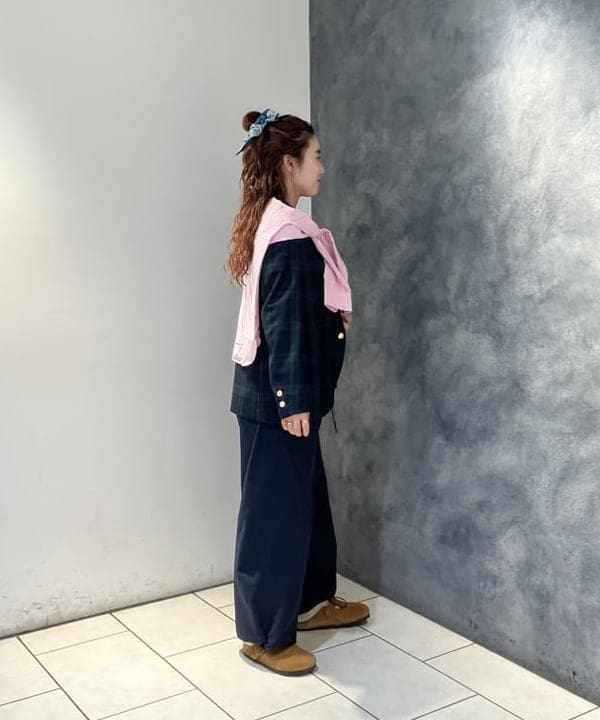 モモさんの「BEAMS WOMEN｜オックスフォード ボタンダウン シャツ」を使ったコーディネート