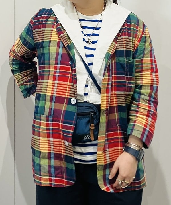 佐藤 歩さんの「BEAMS WOMEN｜GREGORY / 別注 VINTAGE HIP MATE NAVY」を使ったコーディネート