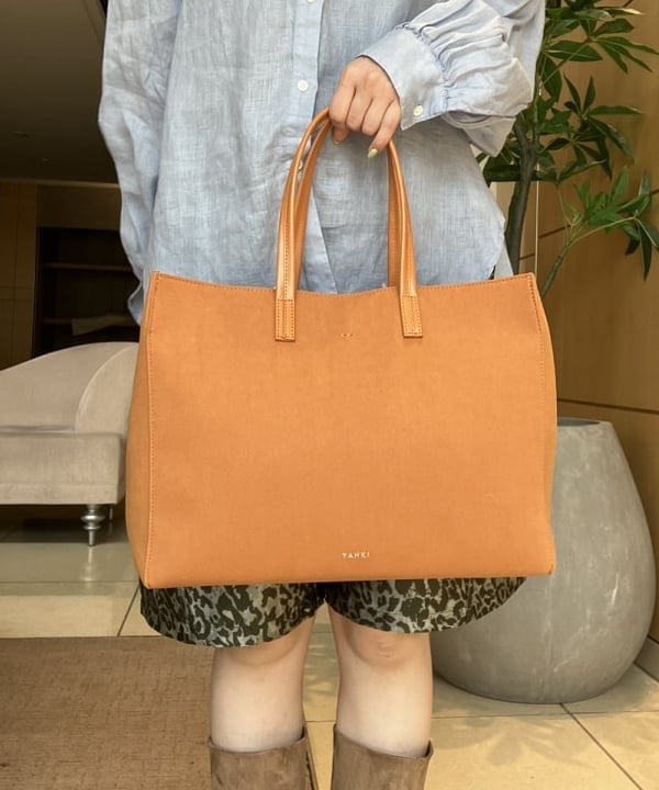 Hazukiさんの「BEAMS WOMEN｜YAHKI / YH-692 TOTE BAG」を使ったコーディネート