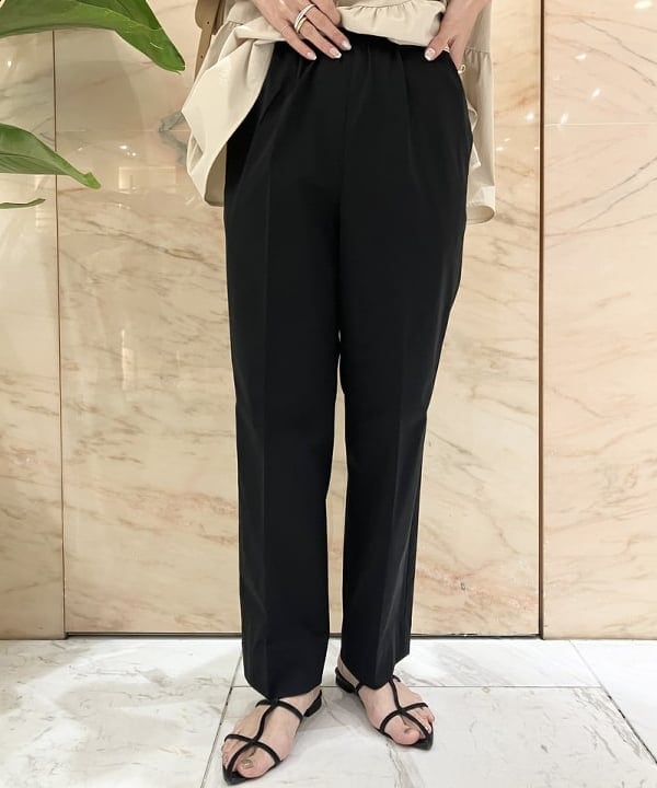 AONO SHIKAMAさんの「BEAMS WOMEN｜コンビ ティアード プルオーバー」を使ったコーディネート