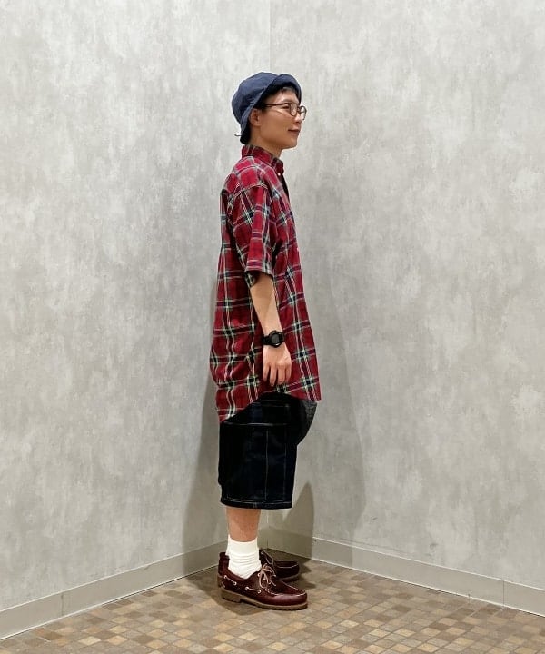 土田 達也さんの「BEAMS WOMEN｜【別注】Gramicci / コーデュラデニム カーゴ ショーツ」を使ったコーディネート