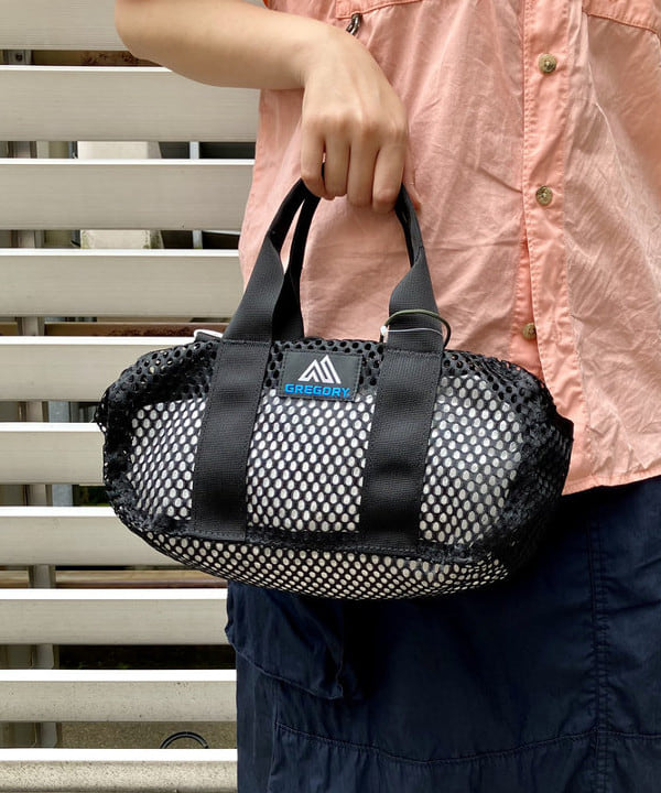 チナツさんの「BEAMS WOMEN｜【別注】GREGORY / メッシュ PONY BAG」を使ったコーディネート