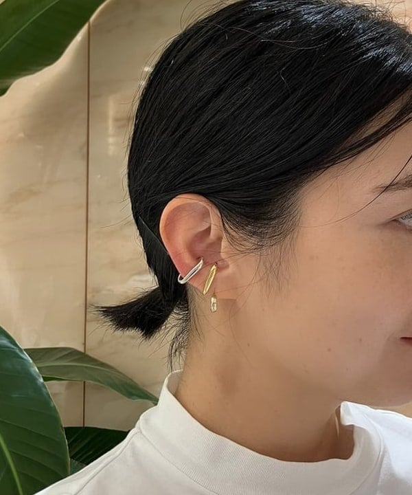 小笠原 楓さんの「BEAMS WOMEN｜モックネック ショート Tシャツ」を使ったコーディネート