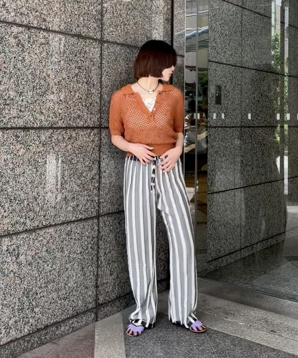 水野 萌香さんの「BEAMS WOMEN｜メッシュ ニット ポロシャツ」を使ったコーディネート