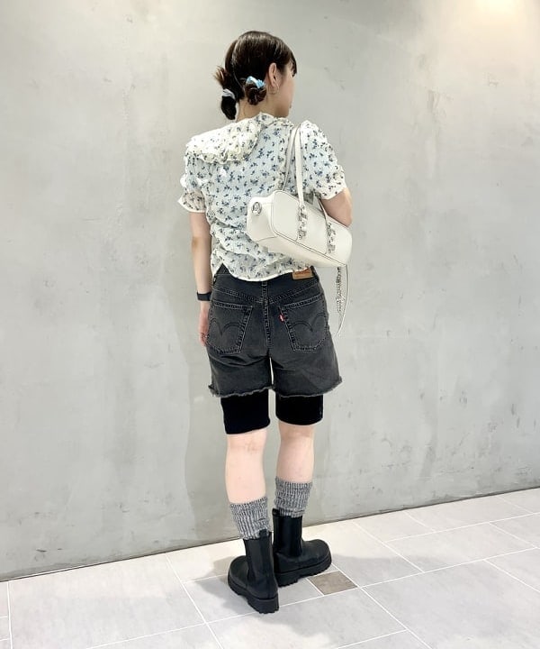 カタヤマ アヤさんの「BEAMS WOMEN｜【別注】PICCADILLY / RIB TEE」を使ったコーディネート