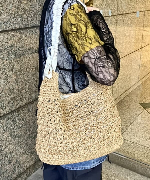 森本 理絵さんの「BEAMS WOMEN｜LEVI'S(R) / Western Icon Skirt」を使ったコーディネート