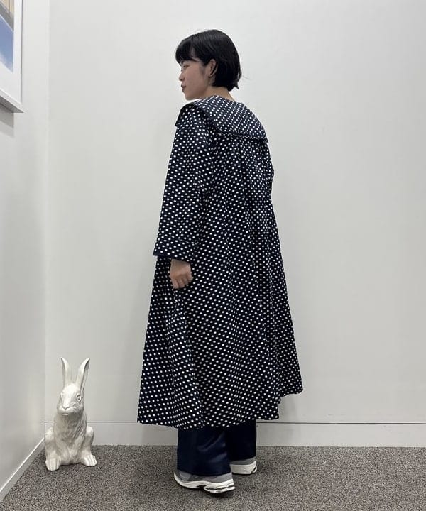 葵さんの「BEAMS WOMEN｜ポリエステル シャンタン パンツ」を使ったコーディネート