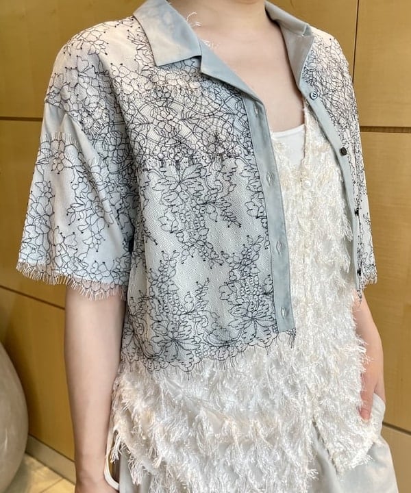 ハルキ　モモナさんの「BEAMS WOMEN｜コードレース レイヤー シャツ」を使ったコーディネート