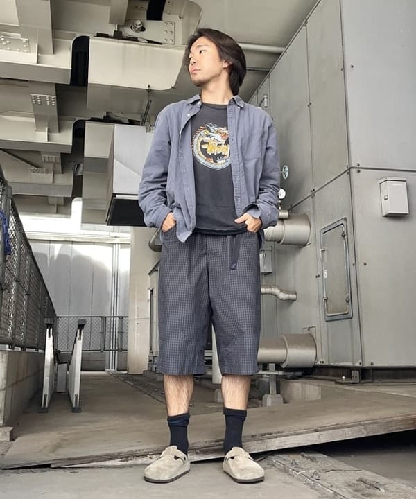 槙山 賢斗さんの「BEAMS WOMEN｜【別注】Gramicci / チェック ショーツ」を使ったコーディネート