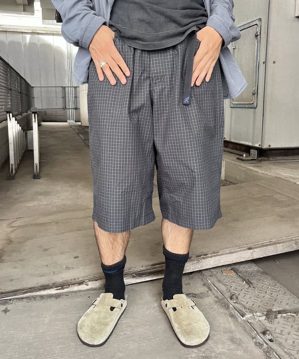 槙山 賢斗さんの「BEAMS WOMEN｜【別注】Gramicci / チェック ショーツ」を使ったコーディネート