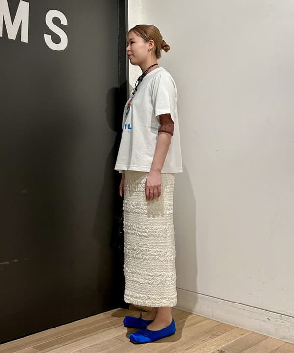 早川 萌子さんの「BEAMS WOMEN｜シャーリング ボーダー スカート」を使ったコーディネート