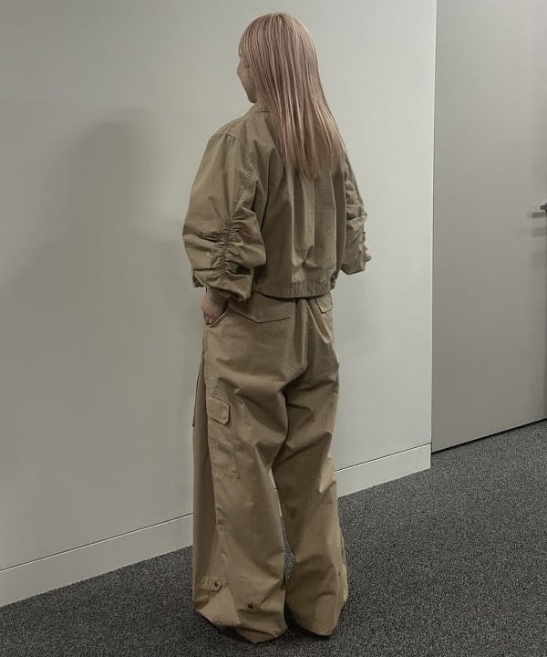 ando naoさんの「BEAMS WOMEN｜【別注】Wrangler &times; maturely / フリンジ ショートスリーブ Tシャツ」を使ったコーディネート