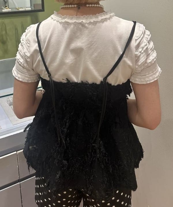 ナカノ アイさんの「BEAMS WOMEN｜フリンジ ジャカード キャミソール」を使ったコーディネート