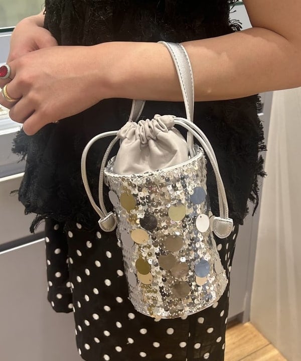 ナカノ アイさんの「BEAMS WOMEN｜フリンジ ジャカード キャミソール」を使ったコーディネート