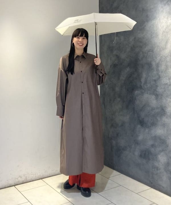 OSUMIさんの「BEAMS WOMEN｜バックオープン シャツワンピース」を使ったコーディネート