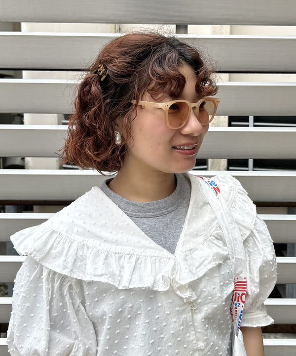 まつむさんの「BEAMS WOMEN｜クリア レンズ 25SS」を使ったコーディネート