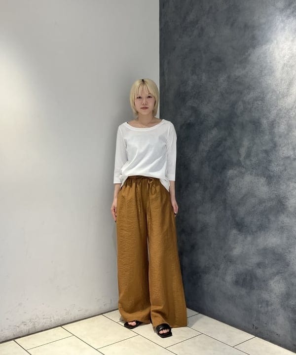 菜月さんの「BEAMS WOMEN｜SHISEI / MM PADDED サンダル」を使ったコーディネート