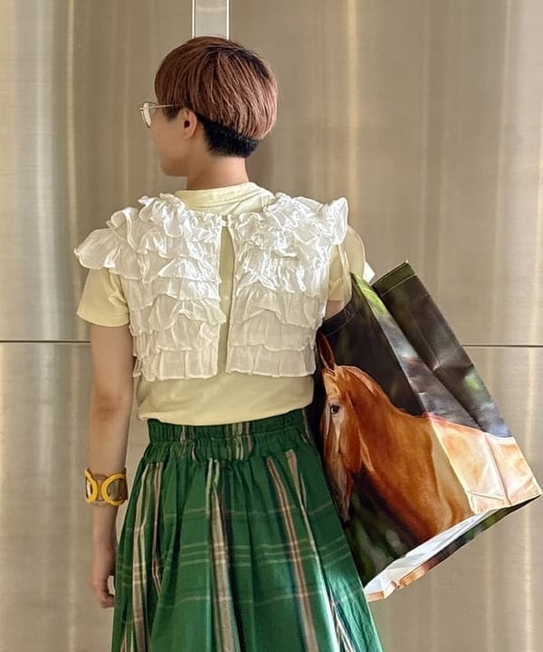 みりさんの「ボーイ ベーシック Tシャツ」を使ったコーディネート