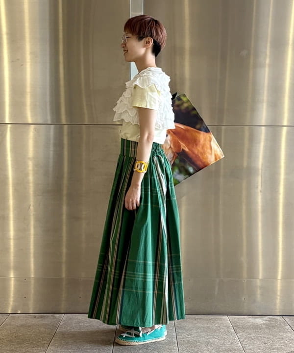 みりさんの「ボーイ ベーシック Tシャツ」を使ったコーディネート