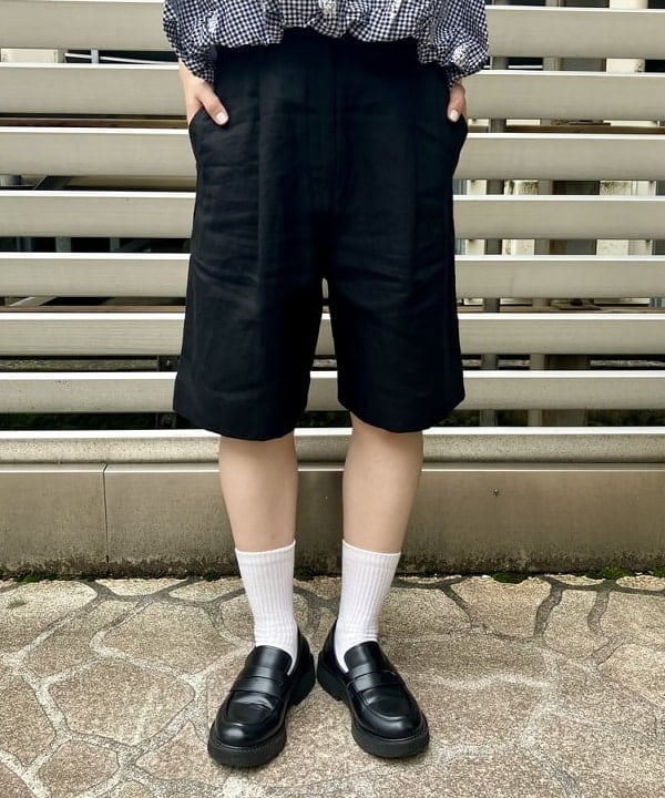 イナダさんの「BEAMS WOMEN｜GIANNI CHIARINI / メタリック ALIFA レザーショルダーバッグ S」を使ったコーディネート