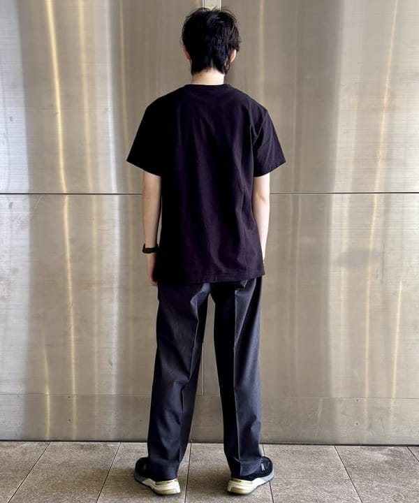 うえきんぐさんの「イージー スラックス」を使ったコーディネート