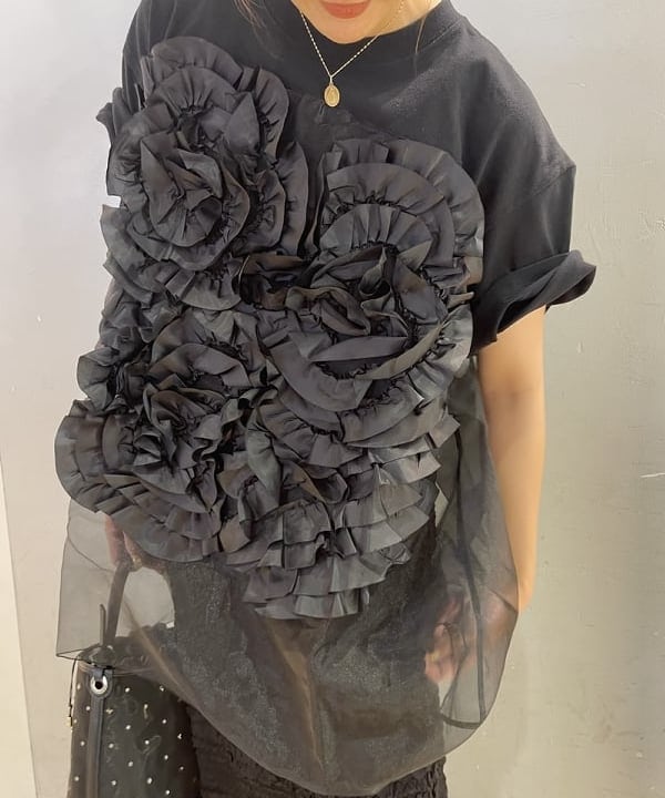 大木さんの「BEAMS WOMEN｜シャーリング ボーダー スカート」を使ったコーディネート