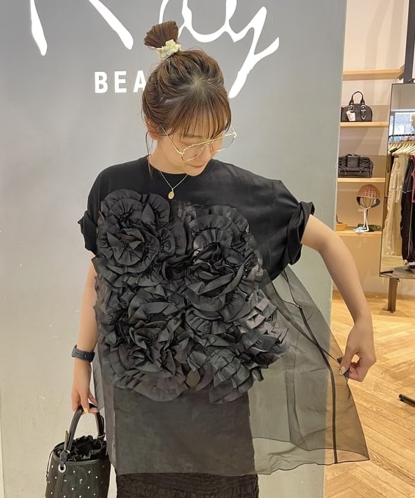 大木さんの「BEAMS WOMEN｜シャーリング ボーダー スカート」を使ったコーディネート