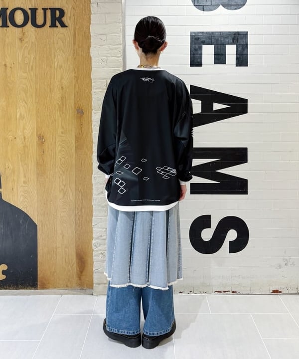 りかちょび/岸本梨佳さんの「BEAMS WOMEN｜デニム タック ミディアム スカート」を使ったコーディネート