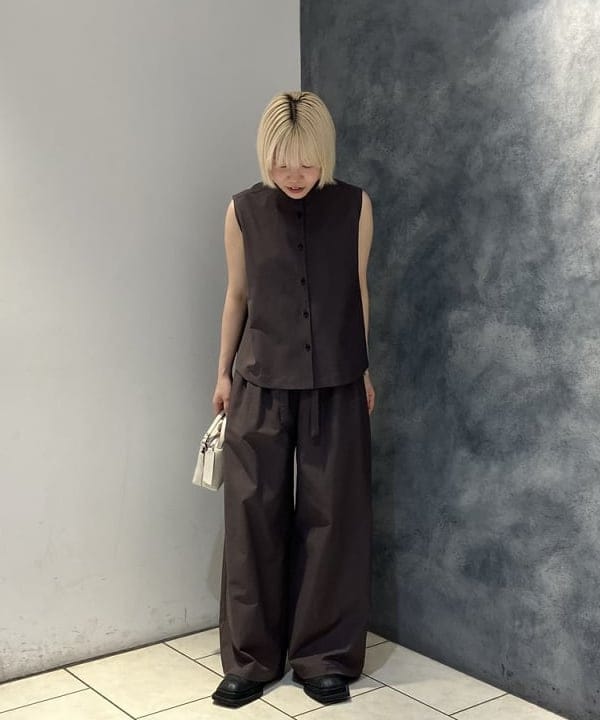 菜月さんの「BEAMS WOMEN｜ウエストリボン ドライ パンツ」を使ったコーディネート