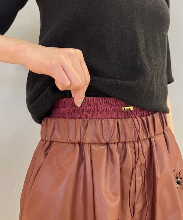 神坂 莉子さんの「BEAMS WOMEN｜noeyedia / サングラス "NE454sn"」を使ったコーディネート