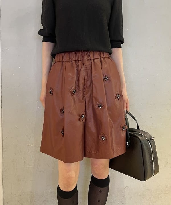 神坂 莉子さんの「BEAMS WOMEN｜noeyedia / サングラス "NE454sn"」を使ったコーディネート